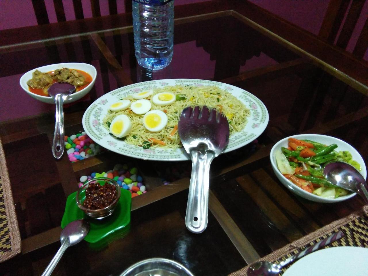 Ceylonima Home Stay Anuradhapura Esterno foto