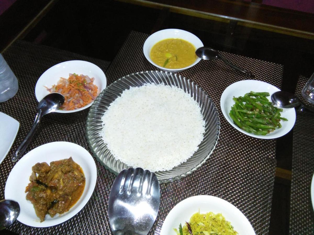 Ceylonima Home Stay Anuradhapura Esterno foto